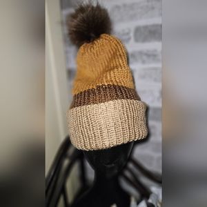 BEANIE HAT